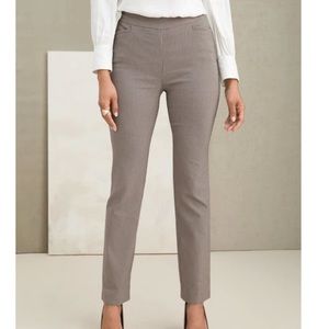 Chicos So Slimming Pants